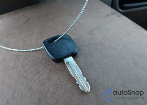 2000 Ford Excursion Limited из США, поврежденный, VIN 1FMNU43S2YEB35604